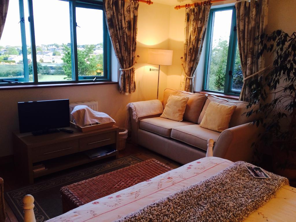 Trecarne House Bed & Breakfast ลิสคาร์ด ห้อง รูปภาพ