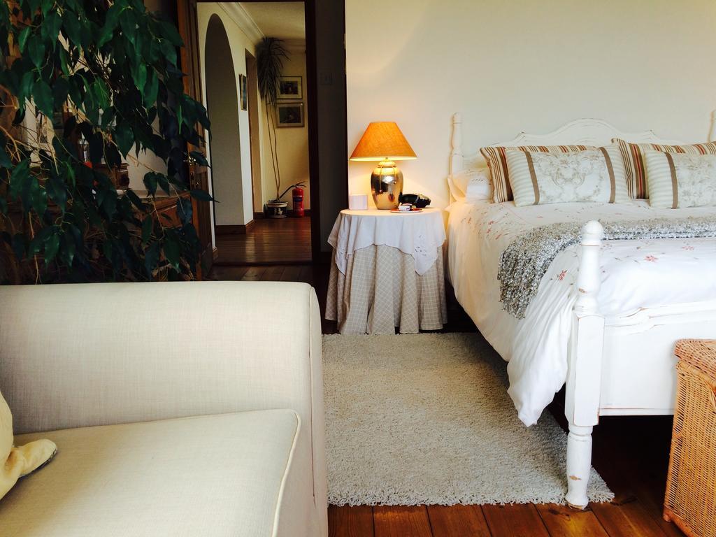 Trecarne House Bed & Breakfast ลิสคาร์ด ห้อง รูปภาพ